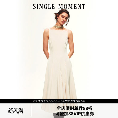 SINGLE MOMENT 26SS夏季法式一字领层次感拼接修身吊带无袖连衣裙