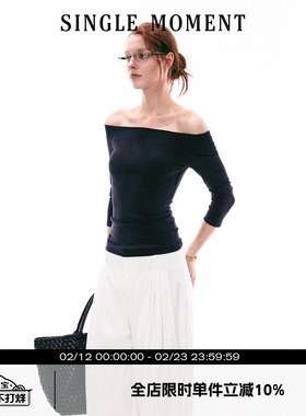 SINGLE MOMENT 26SS法式基础百搭一字领露肩5分袖修身T恤上衣女