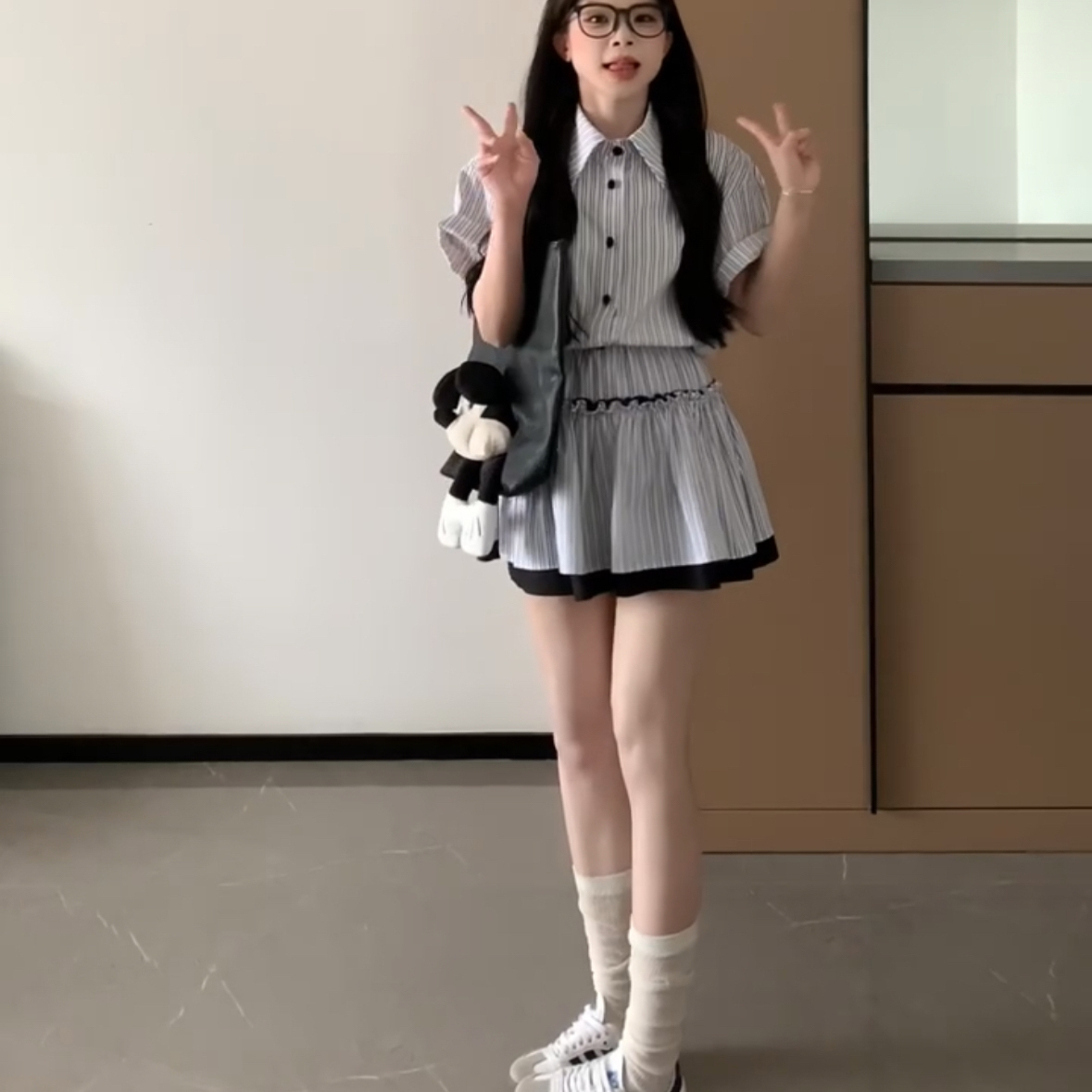 熬夜学院风裙子套装2025新款女装夏款小个子两件套裙装miu系穿搭