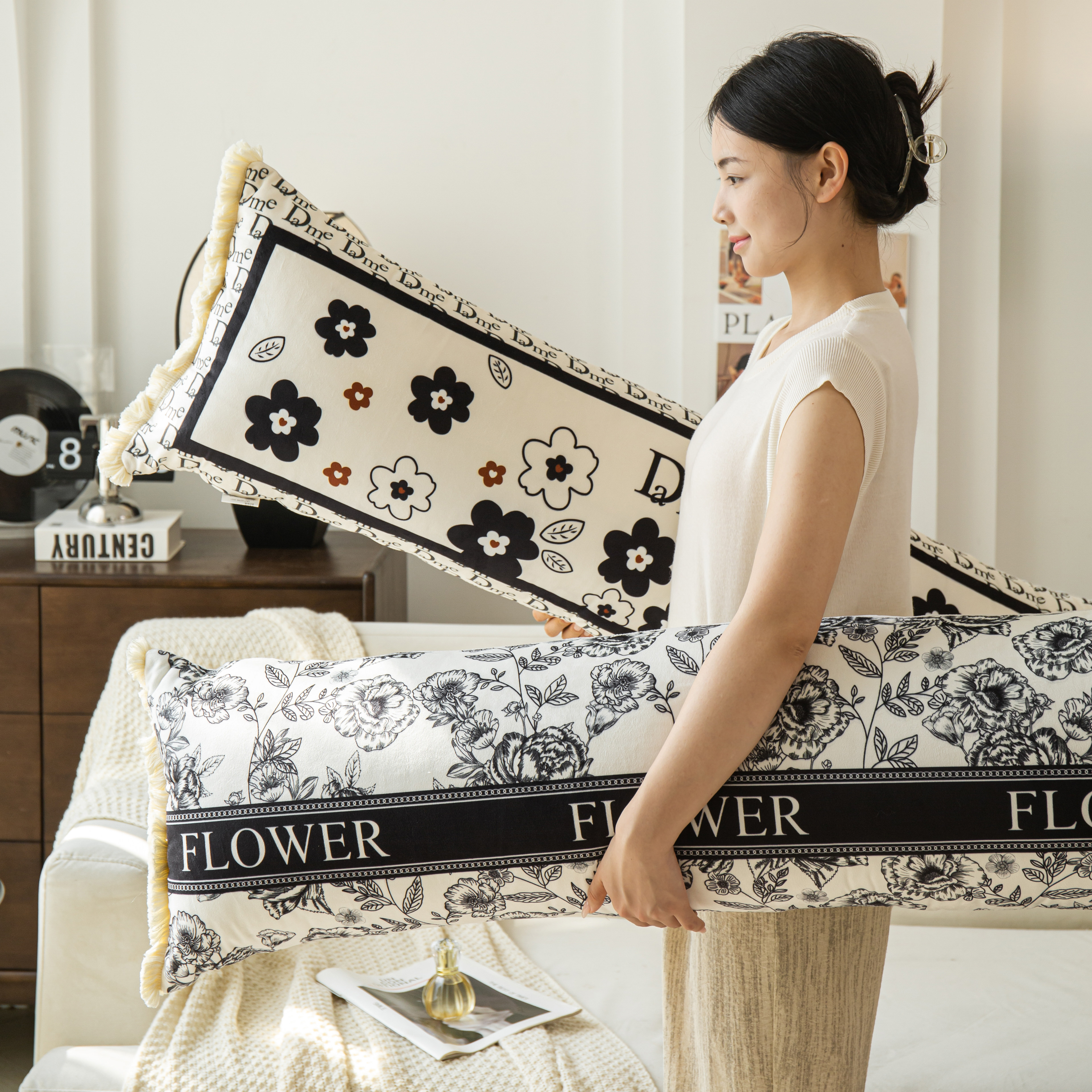 法式小香风大抱枕腰枕办公室客厅沙发长条枕床头卧室靠垫可拆洗