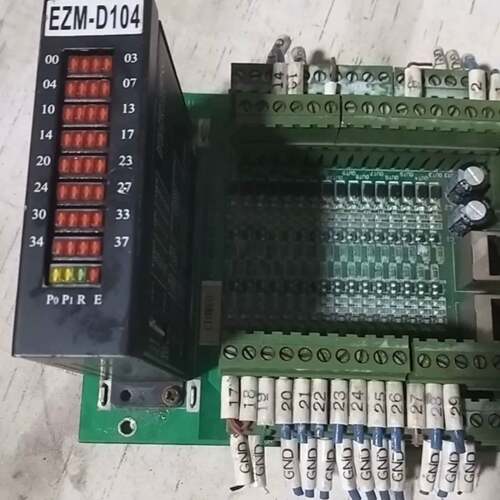 可维修EZM-D104 IO控制模块，带RT-509-1底议价