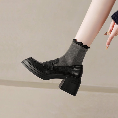 超软真皮圆头高跟小皮鞋女春秋季法式复古显瘦单鞋粗跟增高乐福鞋