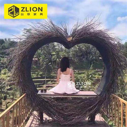 巴厘岛户外藤编网红创意爱心鸟巢秋千景区打卡婚纱拍摄道具圆形床