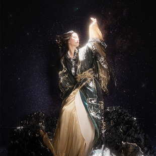 素战国袍 异志阁原创改良汉服重工刺绣汉元 2022国风大典走秀 树