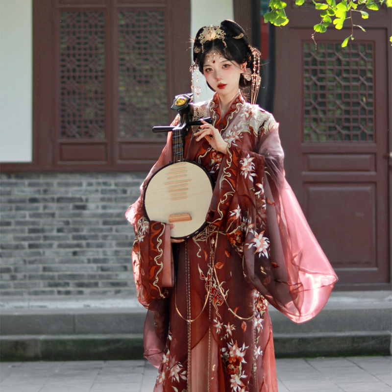 异志阁原创汉服【毕方】改良战国袍女重工刺绣拖尾汉元素2023新款