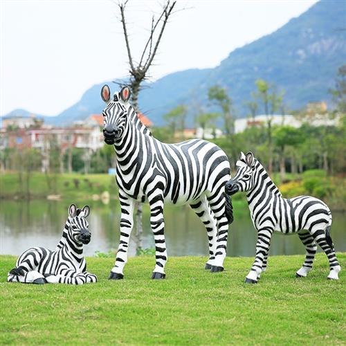 户外大型仿真斑马摆件园林景观雕塑动物公园景区幼儿园玻璃钢装饰