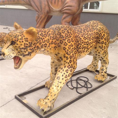 厂家直销仿真大型狮子豹子动物零售来图公园广场摆件可动会叫