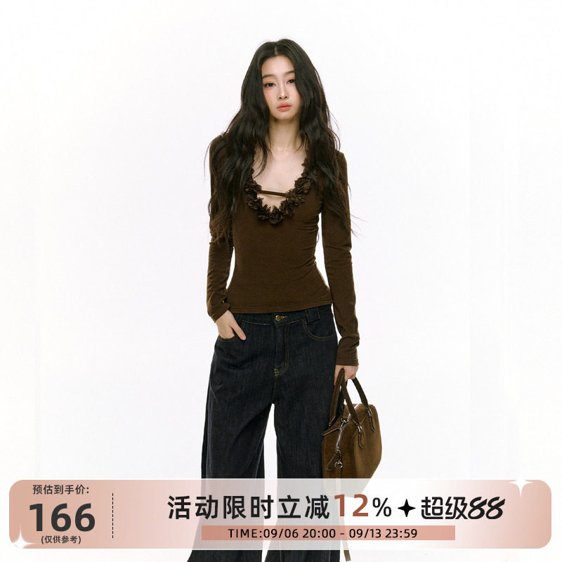 长袖花朵女款2024秋冬新品