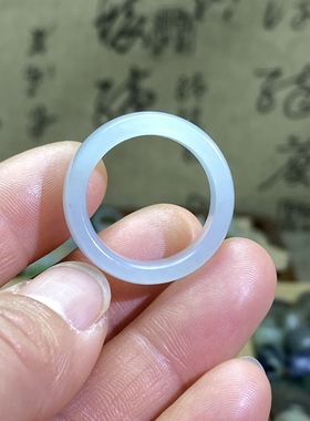 和田玉白青花籽料卡20大圈口戒指复古国风文玩珠串挂饰玉环戒圈