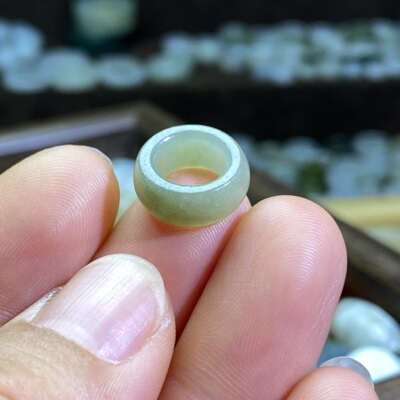 和田玉青玉卡8随型小跑环复古风文玩珠串跑圈项链锁骨链挂饰