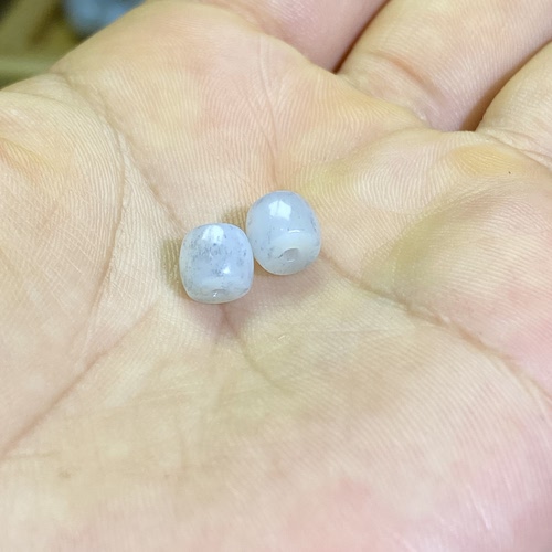 和田玉白青花籽料2颗6×7直切小珠子配饰复古风藏式多宝配珠