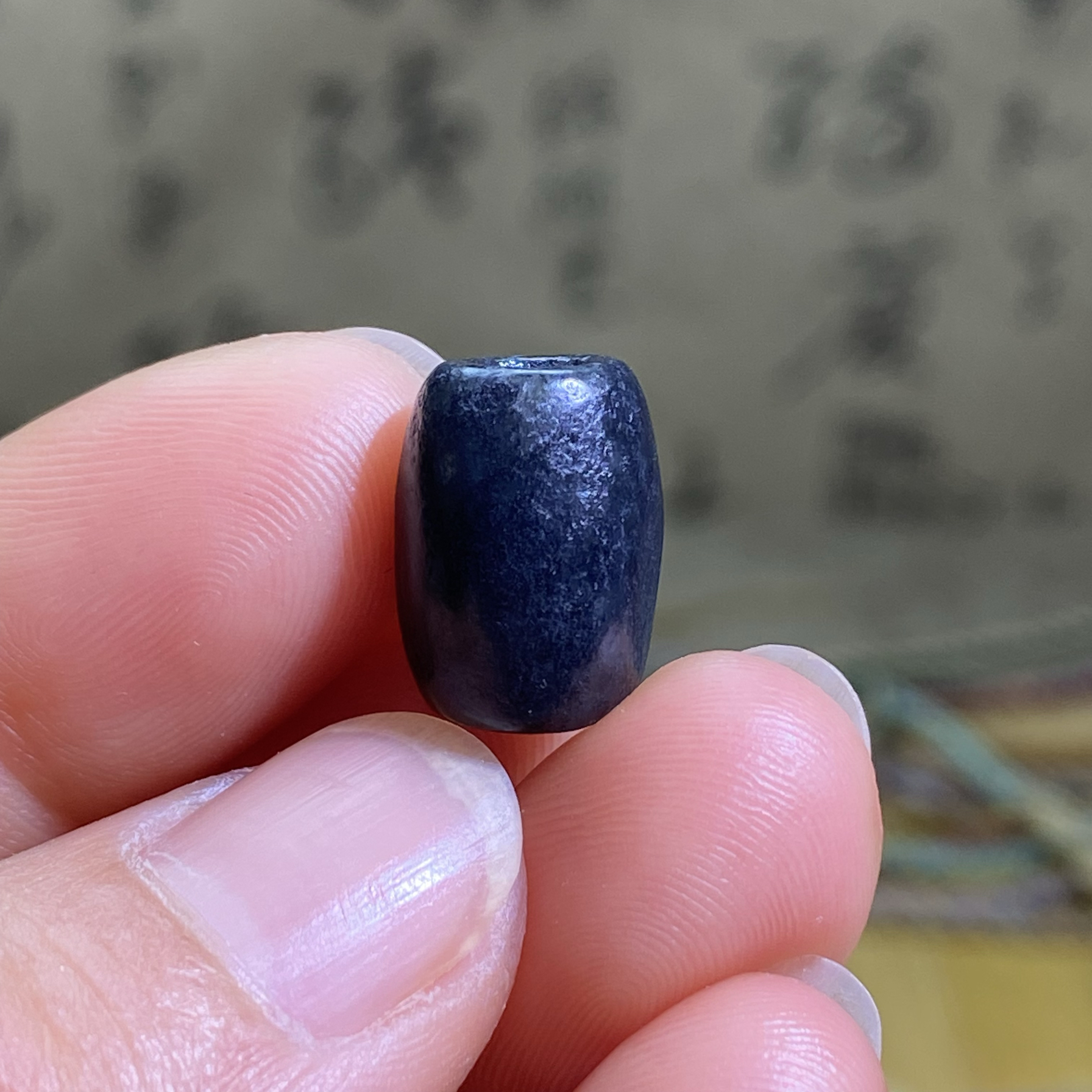 和田玉墨玉籽料随型珠子配饰复古风老光工艺藏式手串手编绳配珠