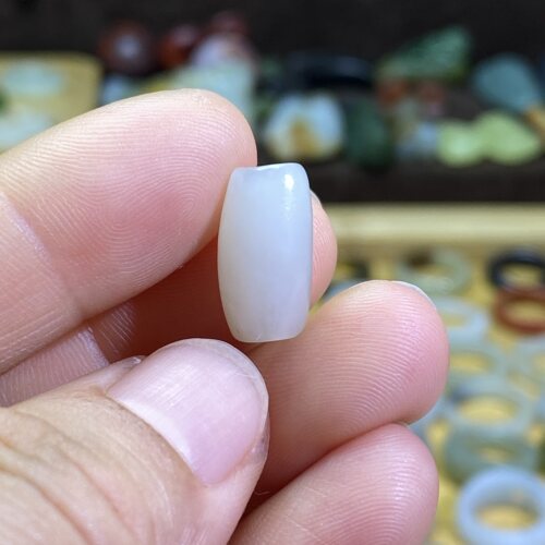 和田玉糖白玉随型桶珠配饰老光工艺复古风手编绳手串多宝配珠