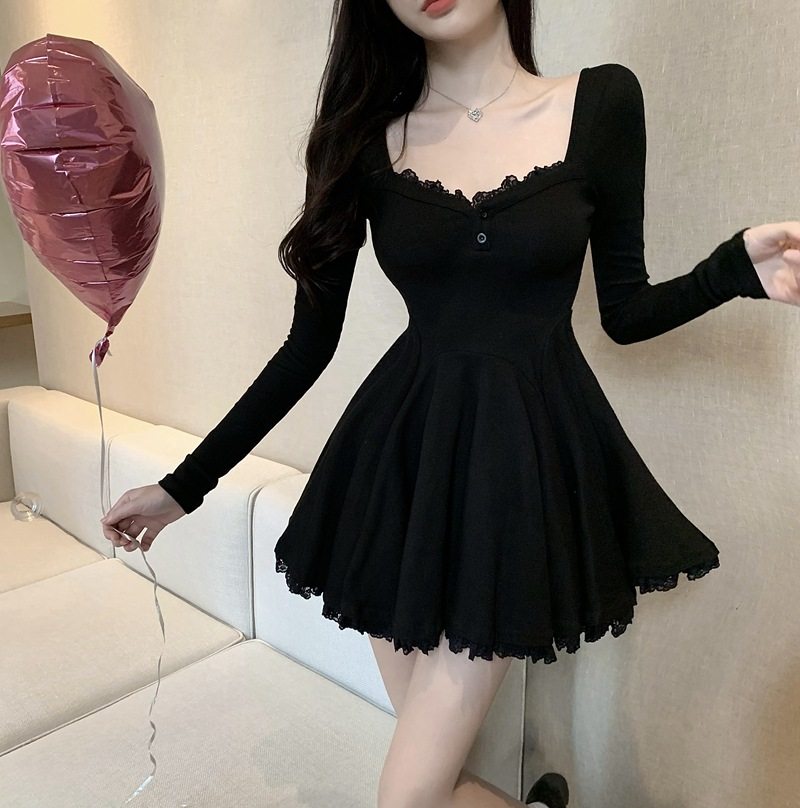 黑色连衣裙女秋冬2025新款长袖性感收腰气质短款