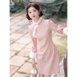 粉色旗袍冬装小个子短款秋冬季长袖加绒加厚新中式国风年轻款