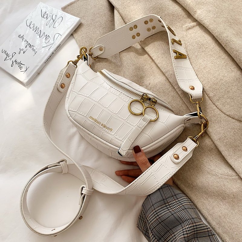 网红小ck包包质感胸包斜跨流行百搭腰包女潮ins斜挎2020新款时尚