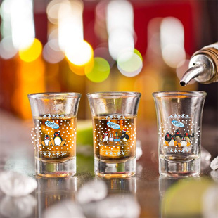 企鹅白酒杯玻璃一口杯小容量一对卡通高颜值烈酒云吞杯创意酒杯子