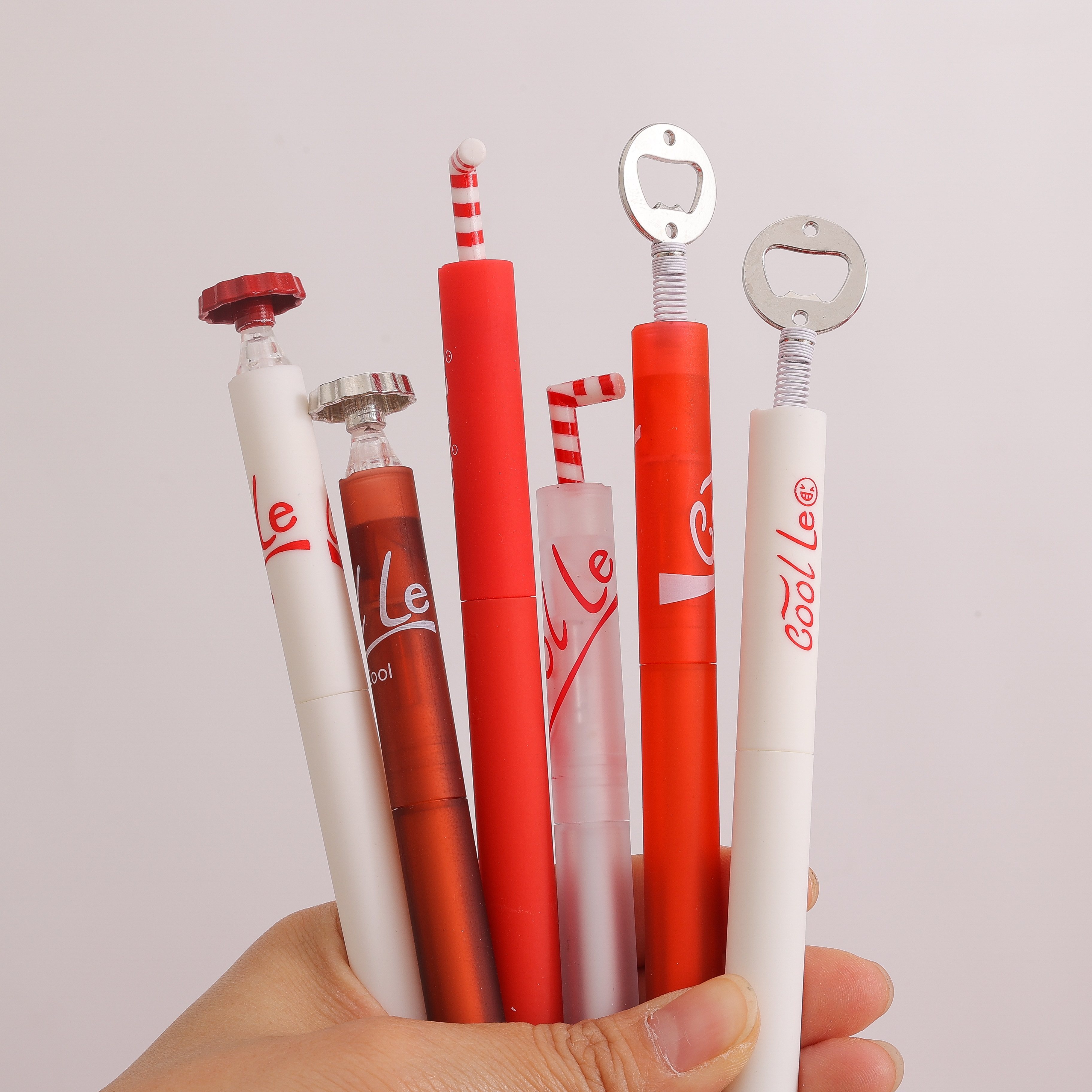 创意可乐笔趣味吸管瓶盖起瓶器好玩高颜值学生CS头0.5mm黑色中性笔创意配件按动笔cs笔头黑色速干刷题笔批发