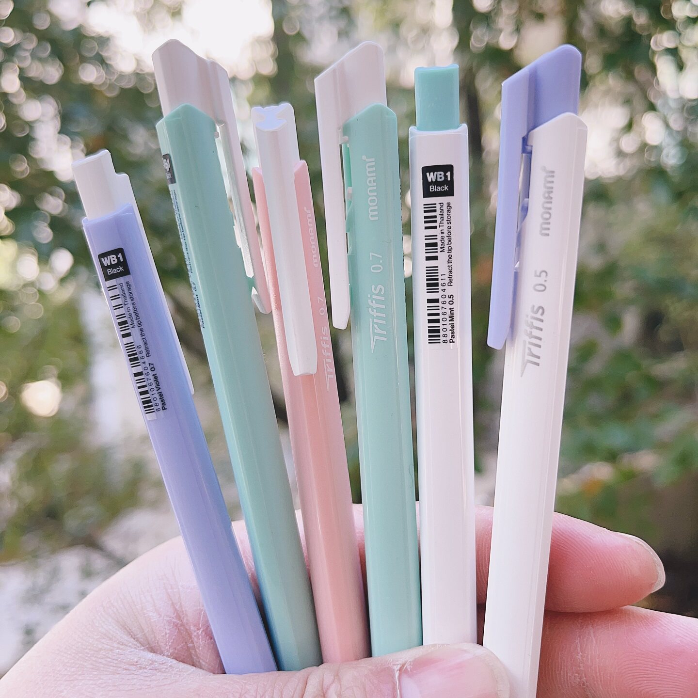 慕那美韩国monami进口0.5/0.7mm三角形柔和笔杆按动设计圆珠笔学习阅读办公绘画勾线马卡龙可选Triffis慕娜美