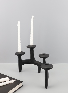 现代简约黑色金属烛台摆件样板间售楼处客厅餐厅餐桌艺术氛围装饰