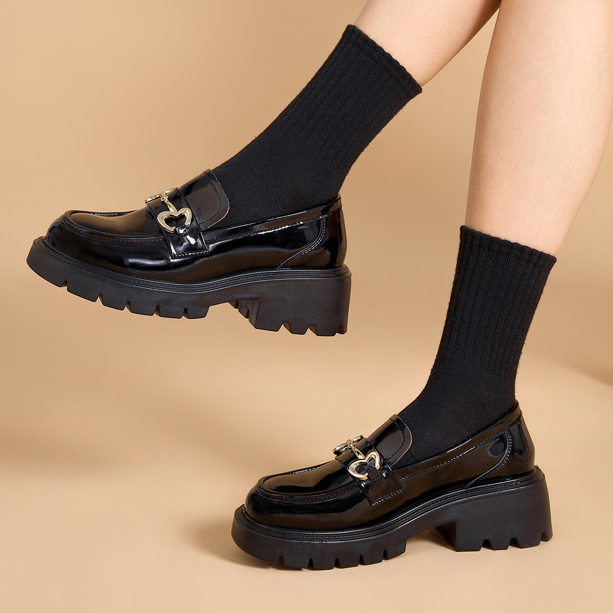 回力厚底乐福鞋女鞋春秋款皮面通勤鞋时尚百搭浅口学院风女单鞋