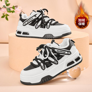 回力女鞋加绒板鞋女鞋秋冬款小众百搭学生板鞋运动休闲鞋