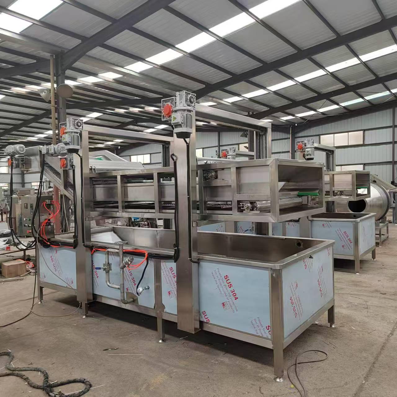 白菜蓝莓喷淋式气泡清洗机龙须菜清洗机设备预制菜清洗机厂家