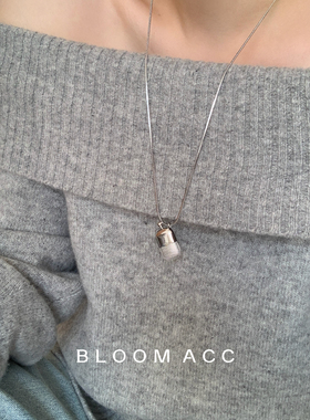 韩国简约ins风双面颜色小酒壶吊坠项链女简约长款个性配饰毛衣链