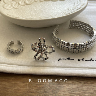 韩系博主同款多层珠珠戒指花朵银色小众夸张百搭手镯食指指环