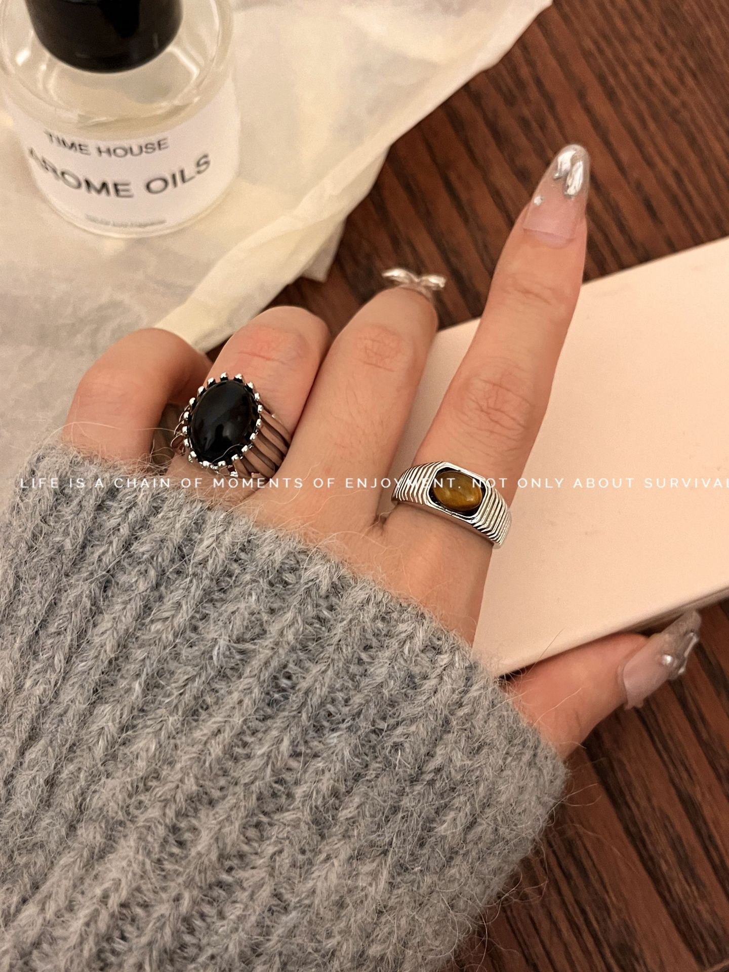 新中式镶钻虎眼黑玛瑙戒指 复古设计个性时尚vintage金属叠戴指环