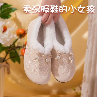 新款 一脚蹬旗袍妈妈鞋 加绒绣花鞋 平底老北京布鞋 古风汉服棉鞋 冬季