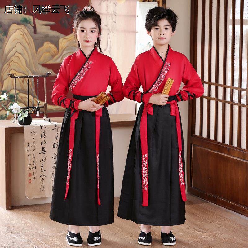 毕业照改良古装汉服女中