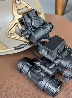 战术兵PVS31双目夜视仪模型发光版军迷无功能战术头盔配件cos装备