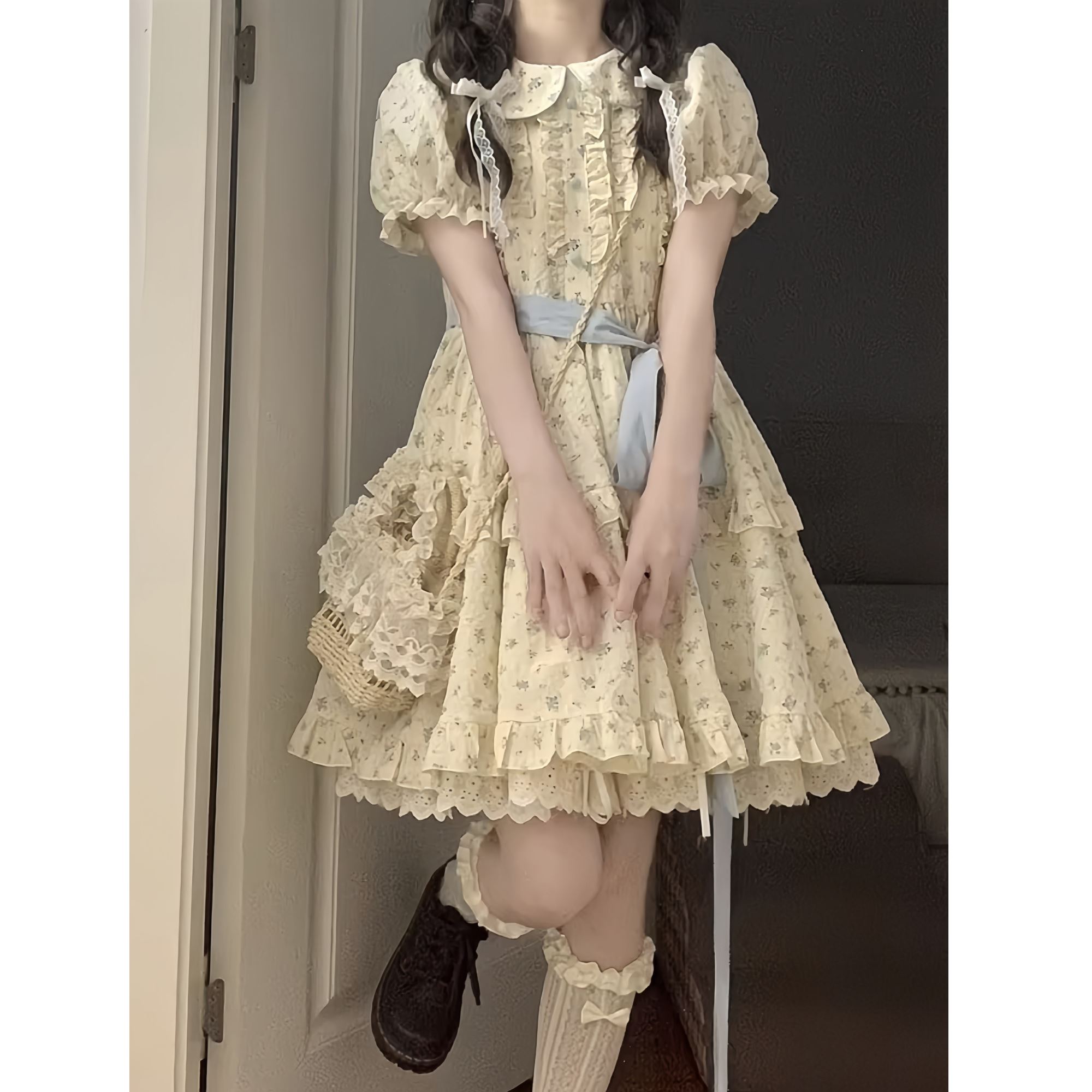 甜美娃娃领碎花连衣裙子女夏季泡泡袖法式公主裙小个子收腰蓬蓬裙