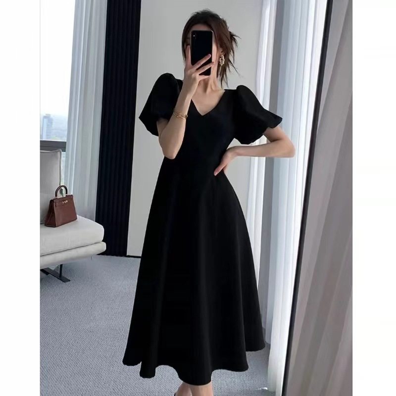 大码胖妹妹红色连衣裙女2025夏季新款法式减龄V领泡泡袖气质长裙