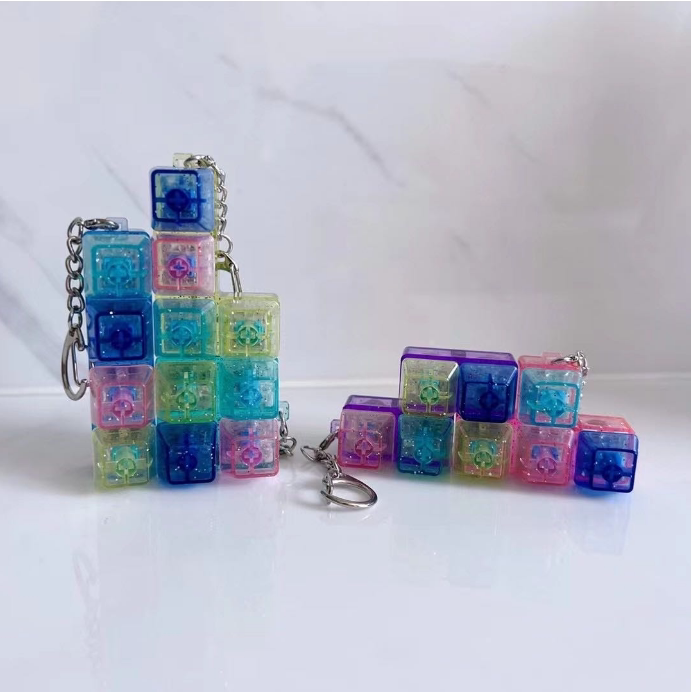 테트리스 손가락 끝 누르기 감압 창의적 장점 버튼 사이버 발광 키보드 키체인 펜던트 장난감