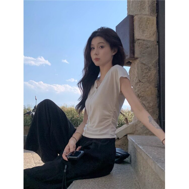 针织单排扣v领开衫正肩短袖女t恤夏褶皱修身小个子漏锁骨短款上衣