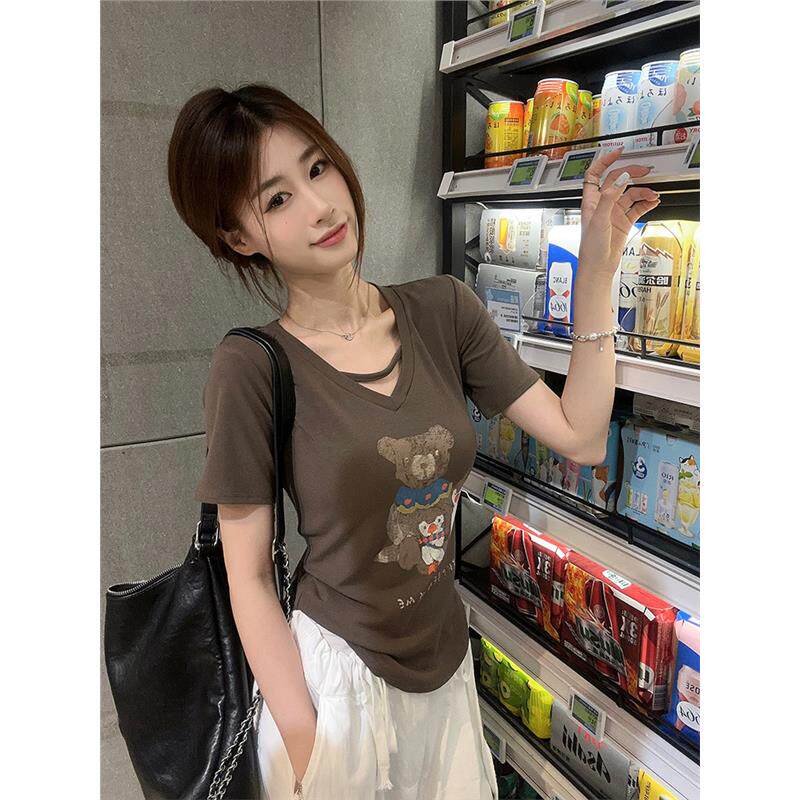 运动服V领印花显瘦修身正肩短袖T恤女装2024新款早春chic上衣夏季