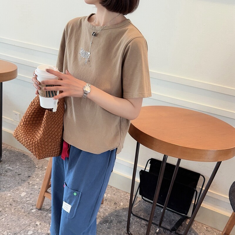 韩国东大门女装夏季通勤简约休闲风卡通小斑马印花卡其色短袖T恤
