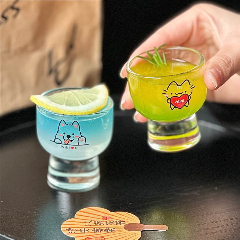 卡通白酒杯爱心可爱小猫小狗透明玻璃果酒杯烈酒杯迷你烧酒杯