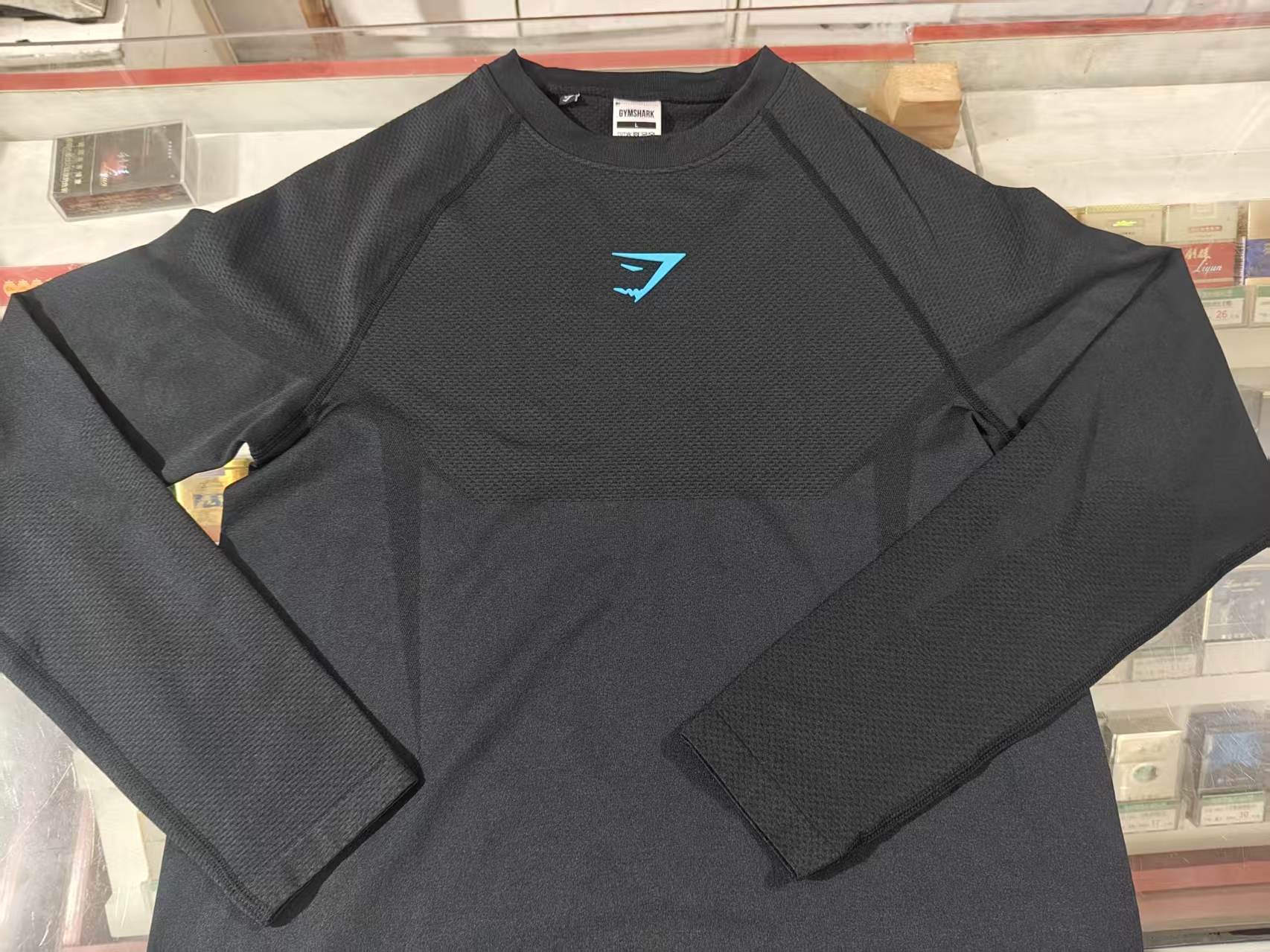 thumbnail for A Must-Have for Tough Guys! Golden Shark Men&#039;s Onyx Seamless Compression Shirt, Super Elastic, Quick-Drying, Fitness, Weightlifting, Sports Short-Sleeve T-Shirt