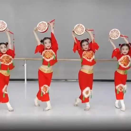 元旦儿童喜庆打鼓服装说唱中国红表演太平女儿鼓舞蹈小梦娃演出服