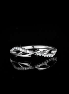 s925纯银镀PT950 铂金排戒莫桑石戒指女1克拉女婚戒树枝不对称