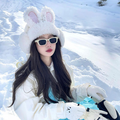 滑雪头盔装饰可爱兔耳朵头盔罩帽子毛绒保暖防寒套头帽滑雪配饰