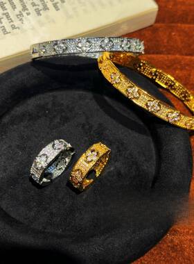 西太后Vintage中古风花点钻手镯