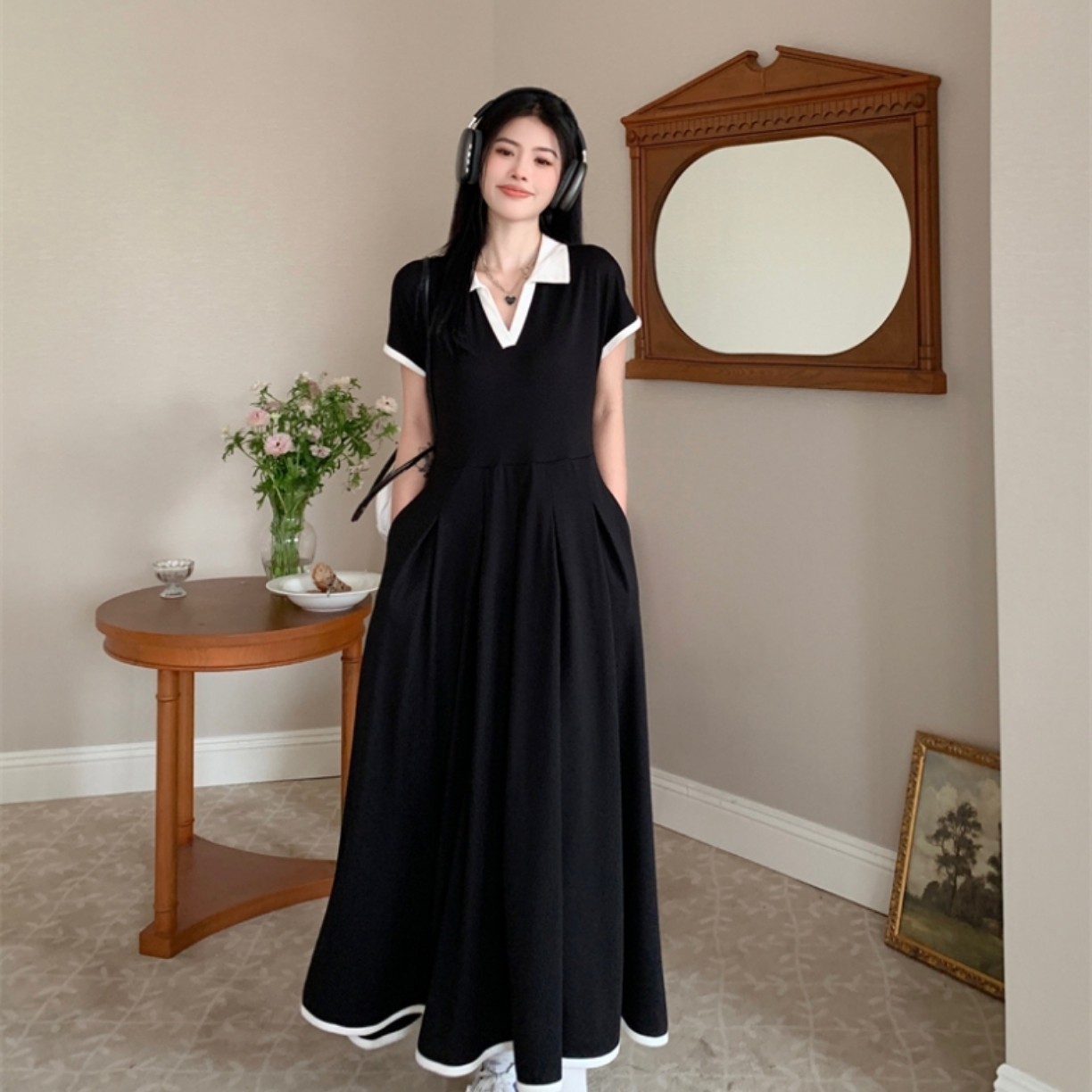 实拍～大码撞色短袖Polo领百褶设计感气质连衣裙