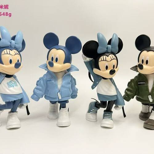 魔力风暴潮服米奇米妮手办摆件