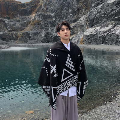 民族风披肩斗篷外搭男夏季加厚围巾云南新疆西藏旅游穿搭披风百搭