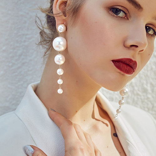 Exquisite Simulated Pearl Stud Earrings Fashion Long