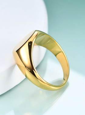 2021Women Signet Ring Chunky Round Top Initial Letter Stamp